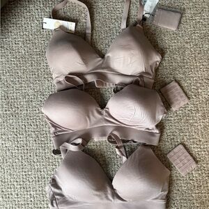Kindred Bravely Pumping and Nursing Bras